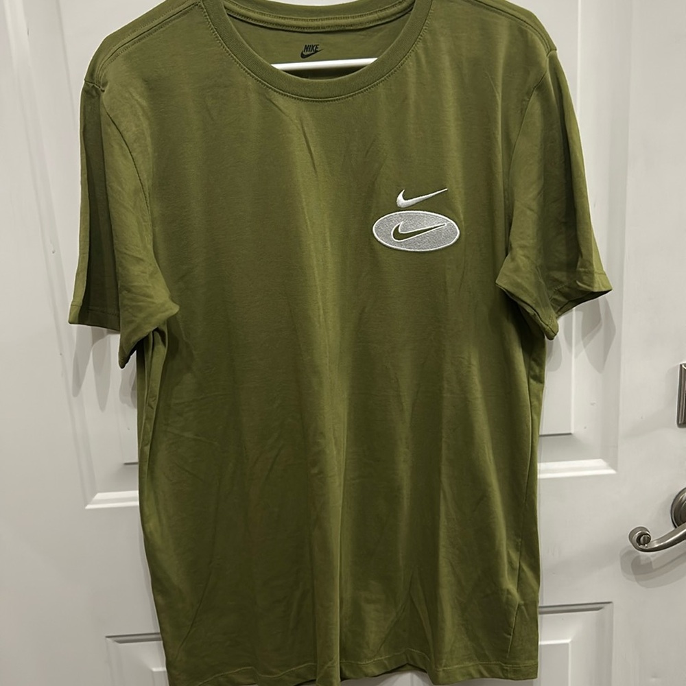 Nike t shirt
